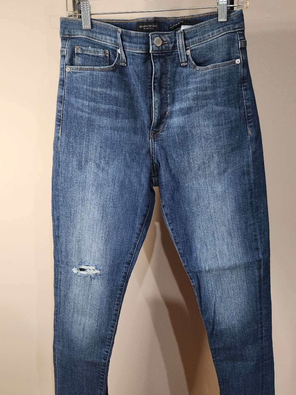 Banana Republic medium wash high rise skinny, Women’s 28